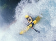 开云APP-绿茵场上的双重奏，德甲争冠白热化，乌拉圭绝境逢生险胜新西兰