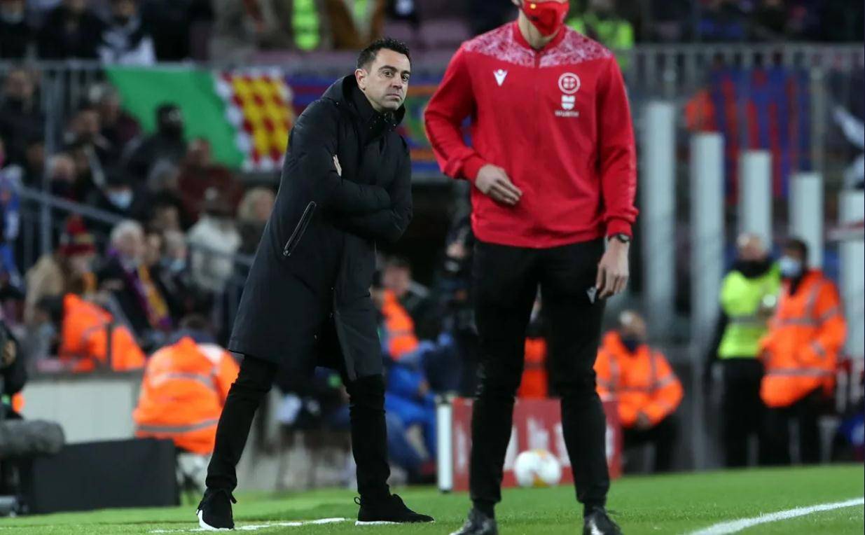 包含阿根廷横扫塞内加尔，加维完成帽子戏法的词条