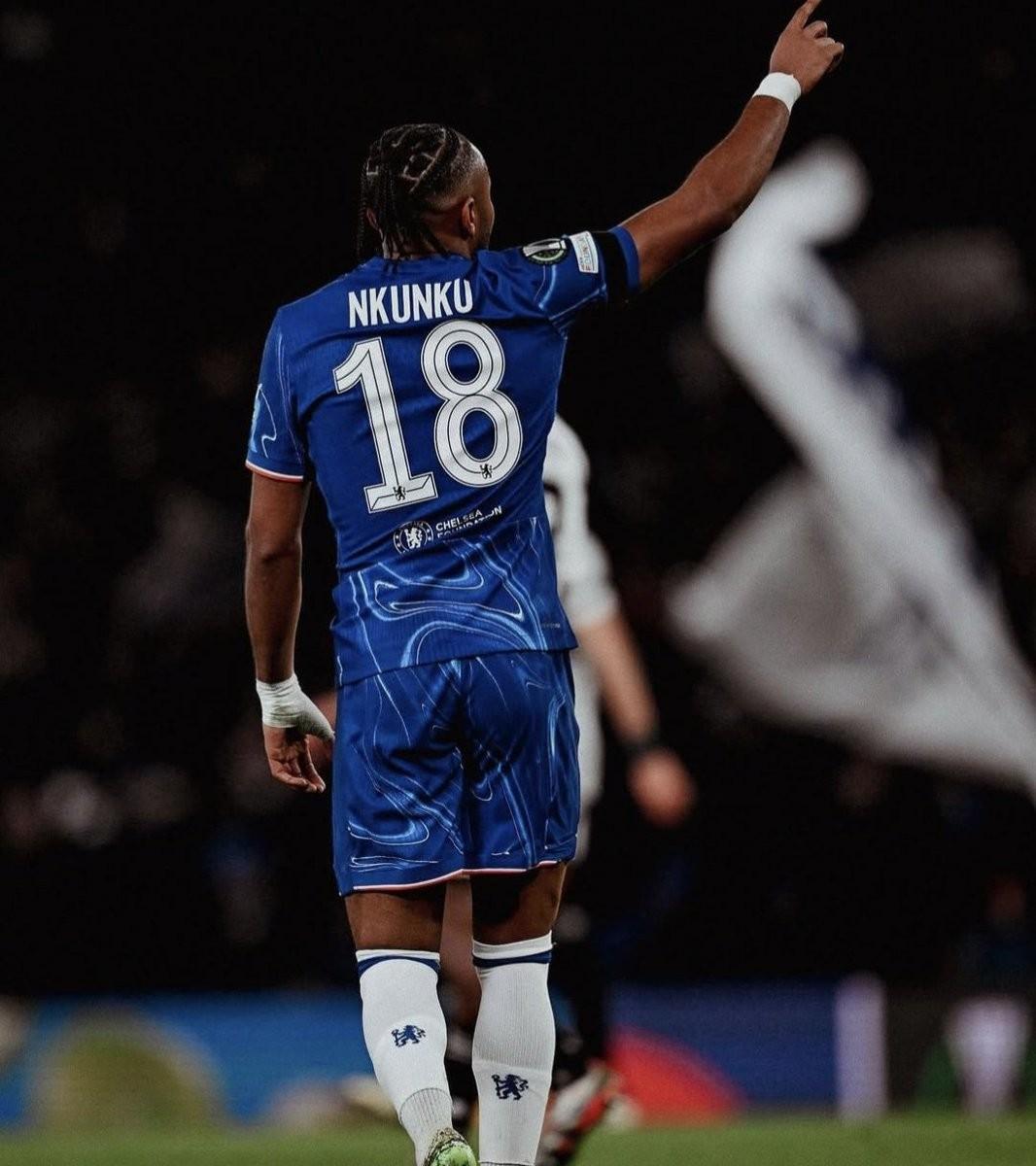 瓦伦西亚爆冷墨西哥,恩昆库高光表现 瓦伦西亚爆冷墨西哥,恩昆库高光表现