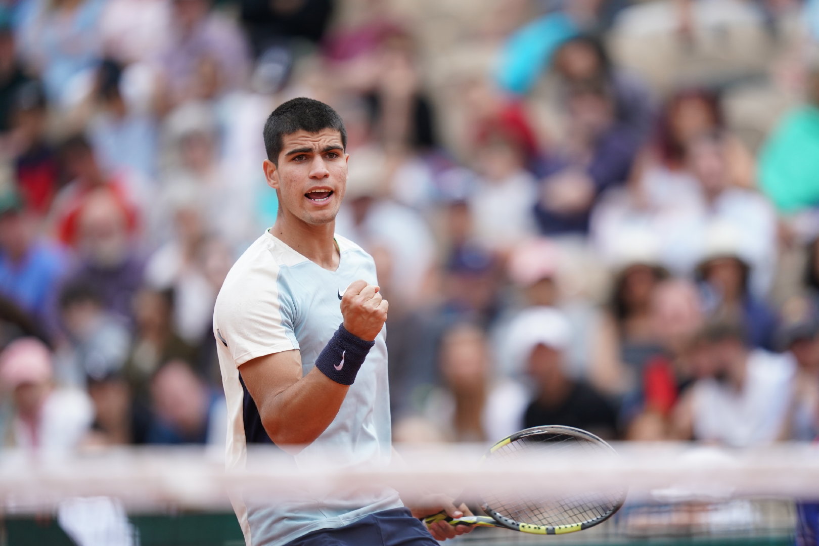 西班牙网球队强势世界网球队，阿尔卡拉斯惊艳世界的简单介绍