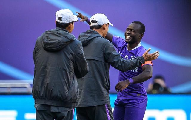 V5爆冷TeamEmpire,Doinb绝境逆转 V5爆冷TeamEmpire,Doinb绝境逆转