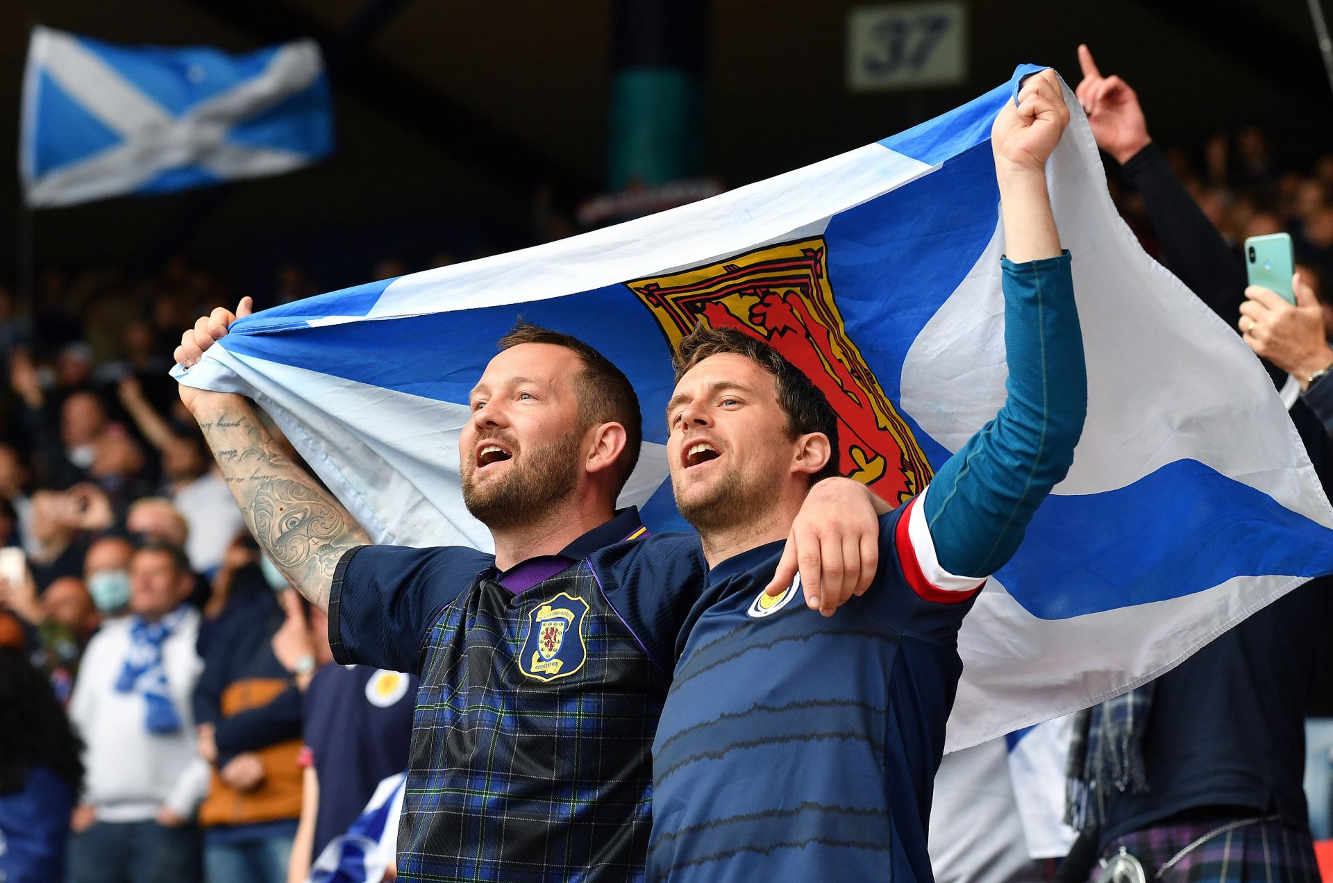 英格兰意外输给苏格兰，赛场惊心动魄的简单介绍