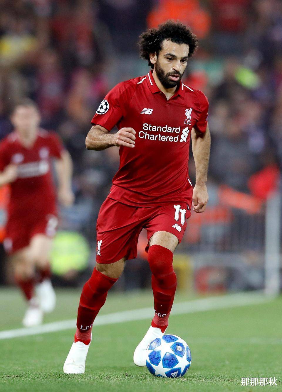 关于萨拉赫接连两场进球加冕英超射手榜的信息