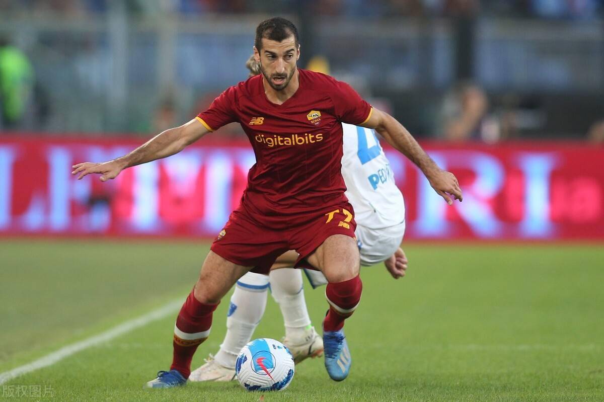 包含罗马主攻队打穿对手防线，取得耀眼战绩的词条