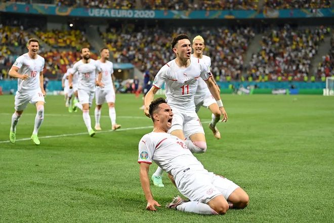 瑞士队击败荷兰,取得出线资格的简单介绍 瑞士队击败荷兰,取得出线资格的简单介绍