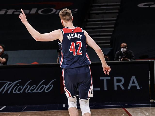 包含火箭客场吞败,战绩一落千丈的词条 包含火箭客场吞败,战绩一落千丈的词条