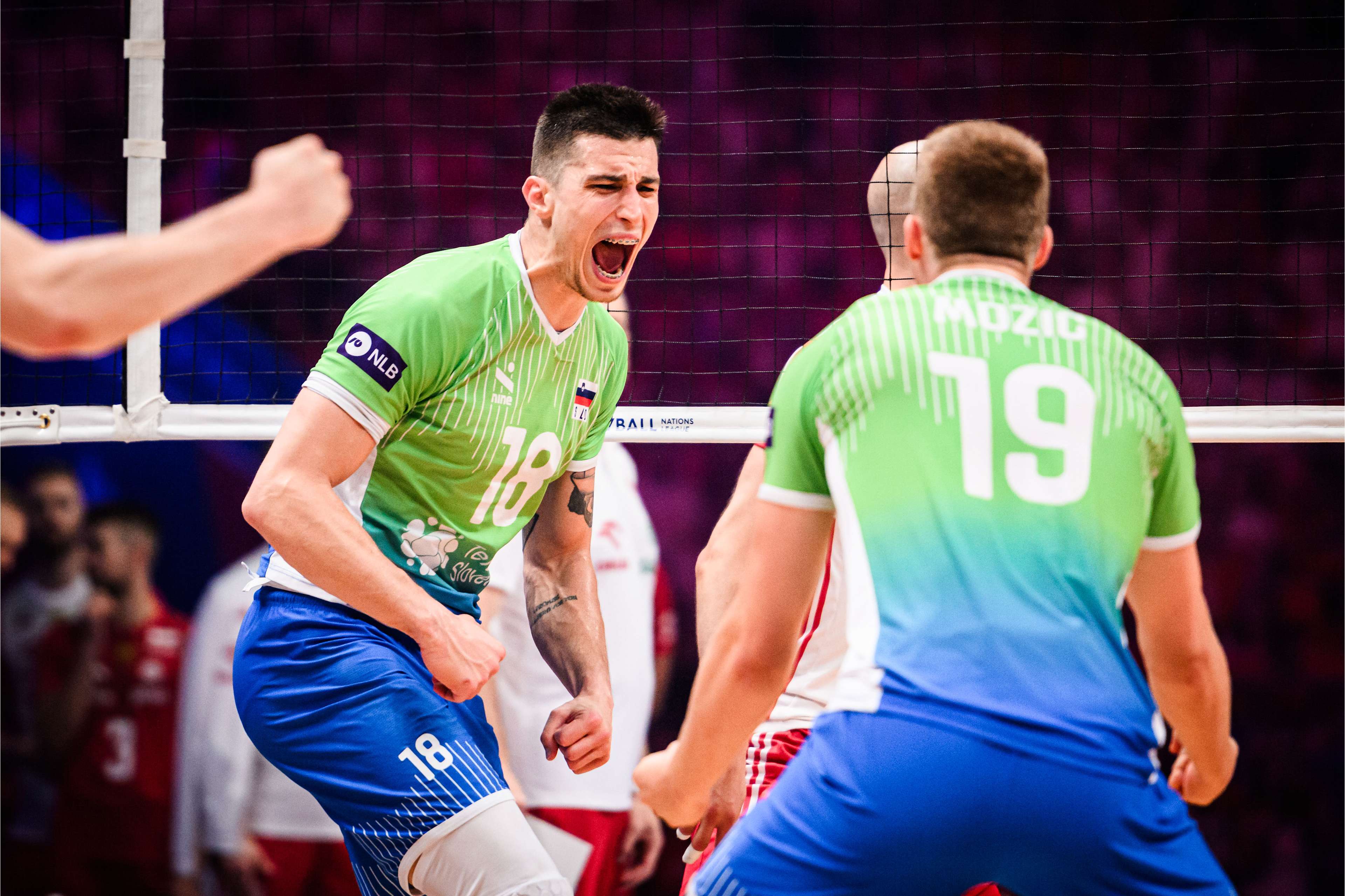 尼日利亚男篮险胜塞尔维亚男篮，瓦兰丘纳斯统治全场的简单介绍