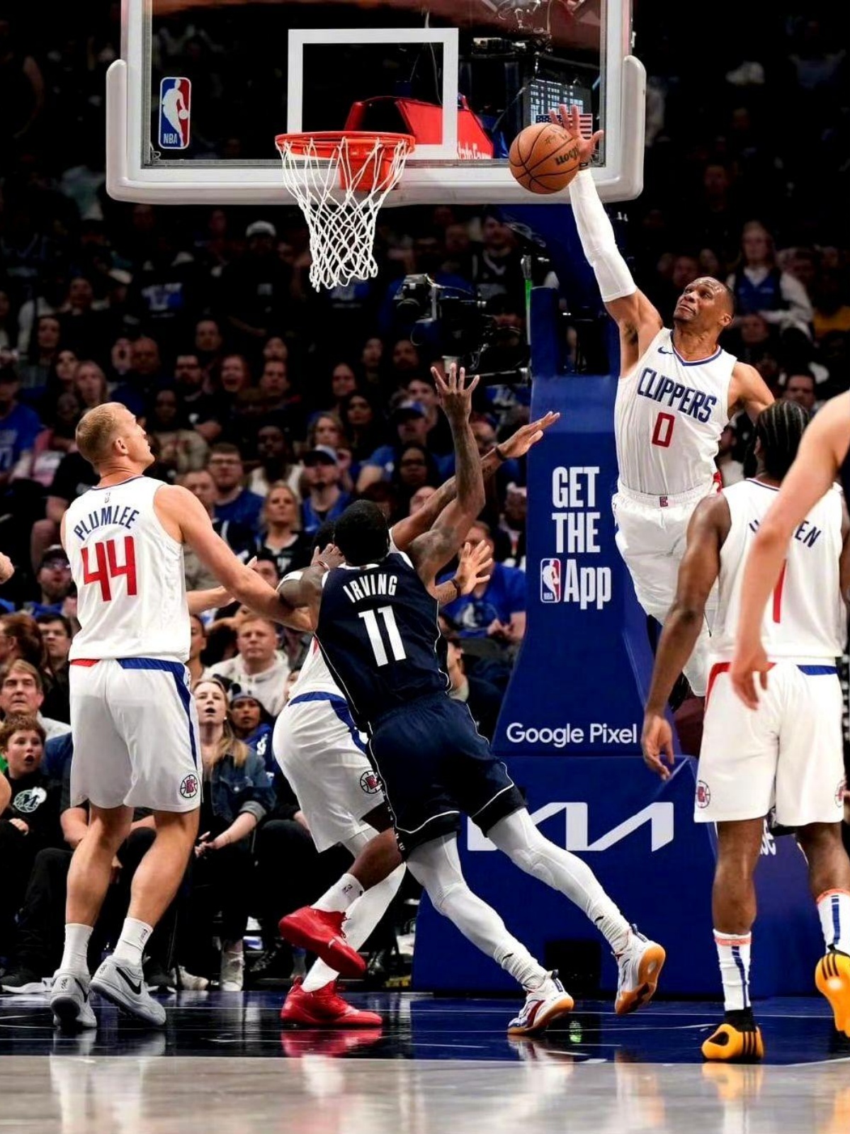 快船鏖战独行侠,德罗赞高光表现的简单介绍 快船鏖战独行侠,德罗赞高光表现的简单介绍