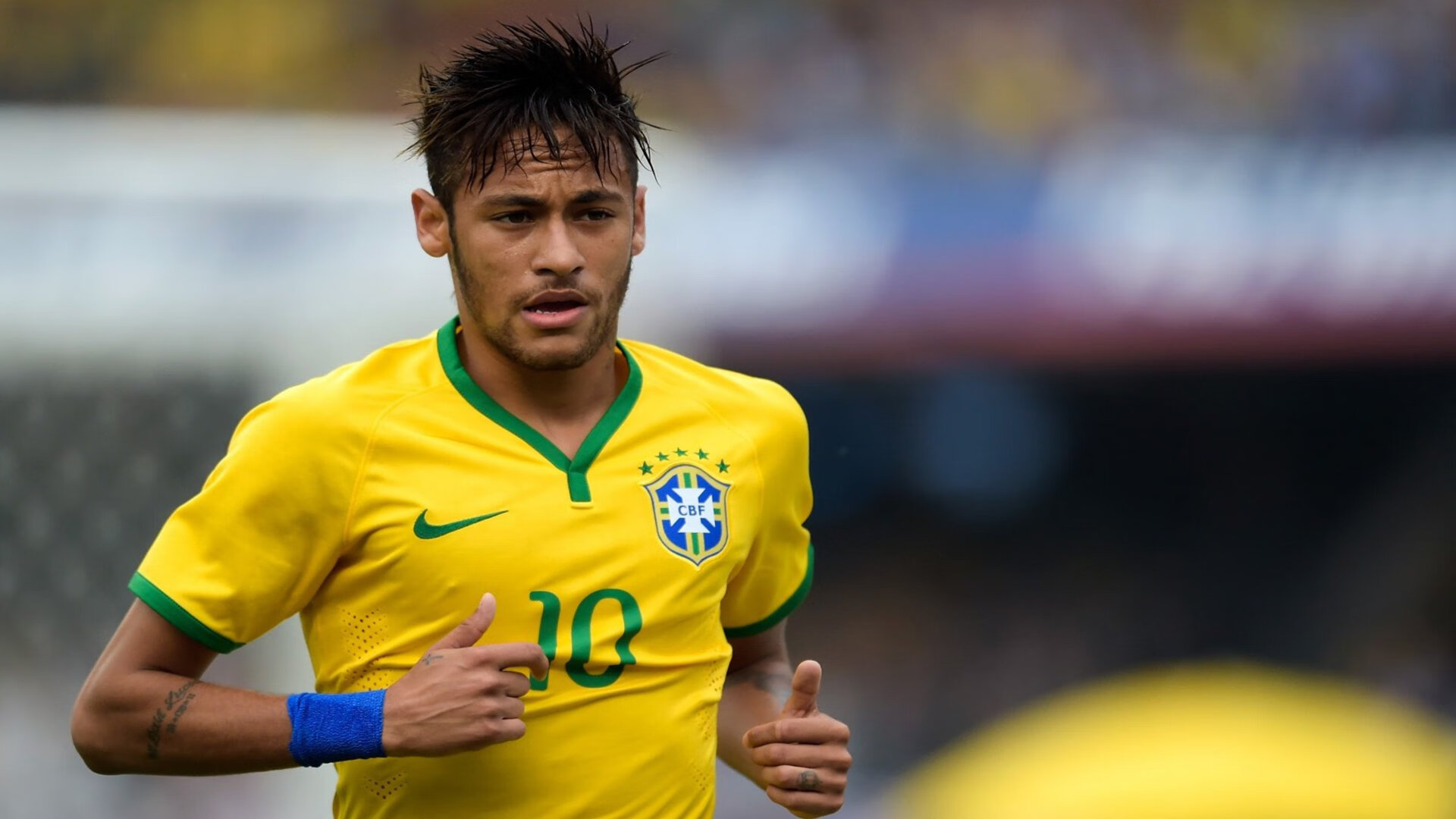 楚阿梅尼满分领航，马赛式压制助法国轻取几内亚